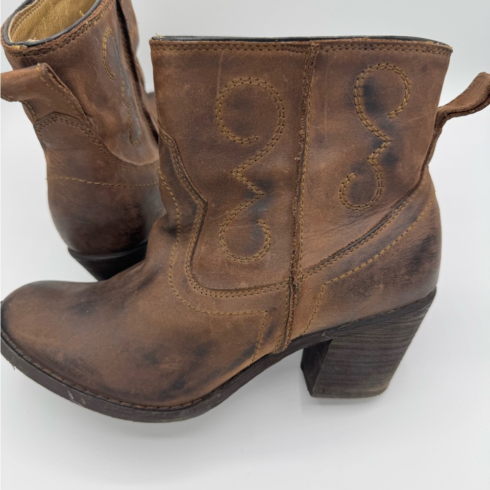 Seychelles Rustic Brown Heeled Boots